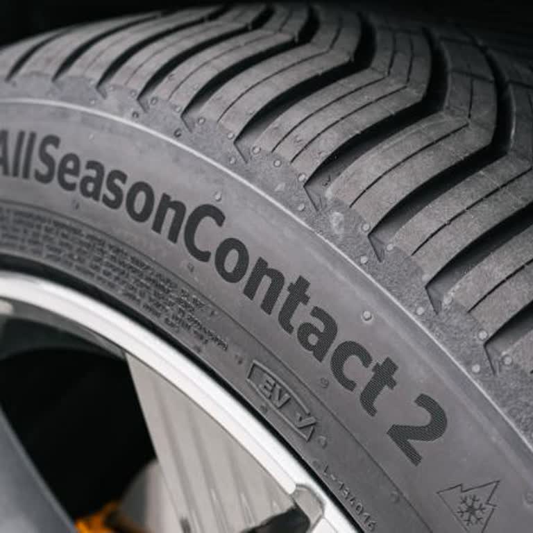 Continental Lastiklerle Fren Tutmuyor Ve Kaza Yaptım