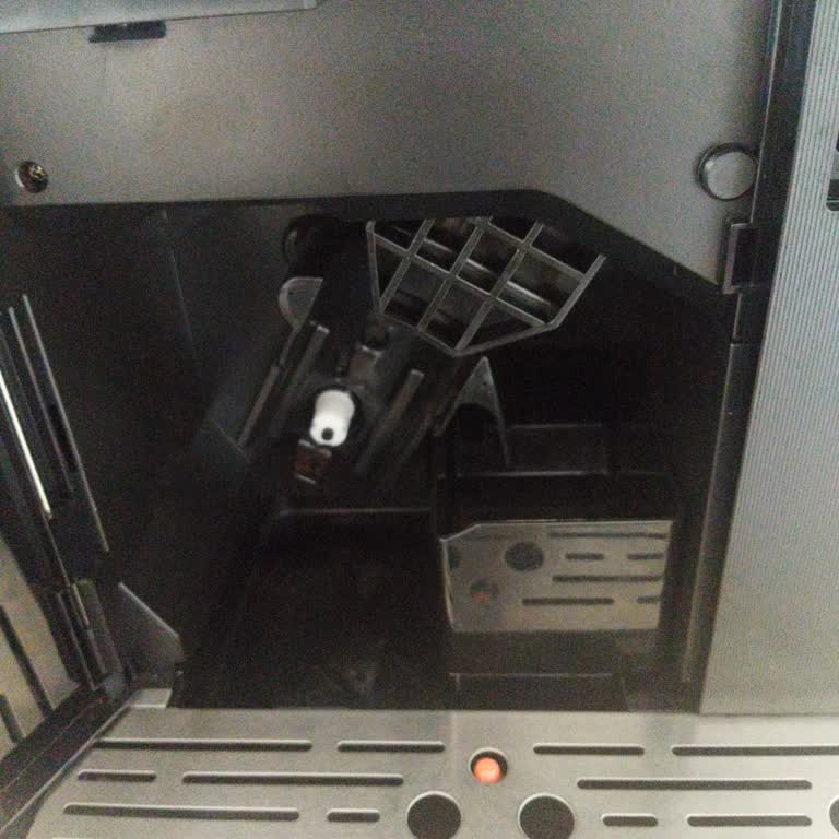 Beko Caffe Experto Espresso Makinesi Demleme Ünitesi Yerine Takılamıyor