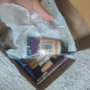 Gratis Açılmış ve Hasarlı Ürünler Elime Ulaştı, Mağduriyet Yaşadım