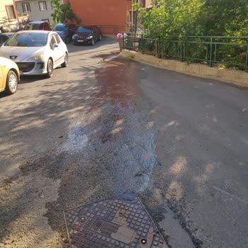 Eyüp'te İSKİ'nin İlgisizliği Ve Süregelen Lağım Kokusu Sorunu