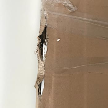 Hasarlı Gardırop Teslimatı Sonrası Çözülmeyen İade Ve Değişim Talebi