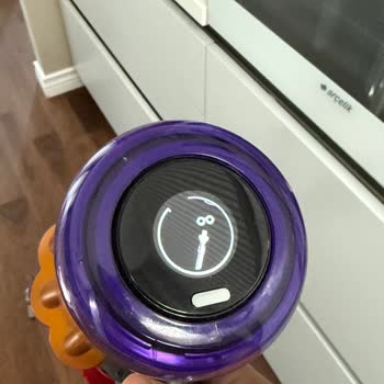 Dyson V12 Sürekli Filtre Ve Hava Akışı Uyarısı Veriyor, Çözüm Bekliyorum