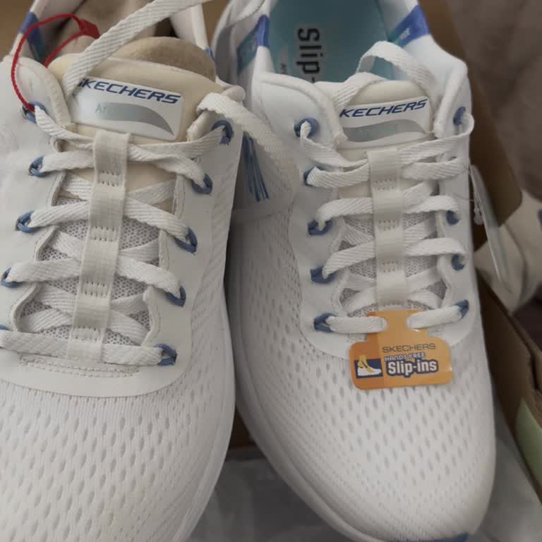 Boyner'den İki Kez Kullanılmış Ayakkabı Gönderildi, Sorumsuzluk Zirvede