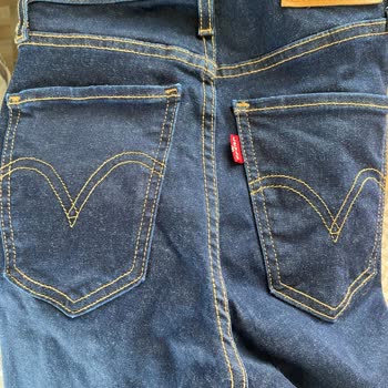 Levi’s Jean İlk Yıkamada Deforme Oldu, Müşteri Hizmetlerine Ulaşamıyorum