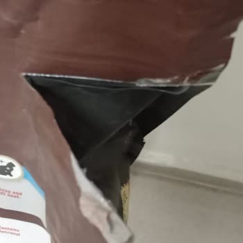 Açık Ve Hasarlı Gelen Kedi Maması İçin İade Sorunu