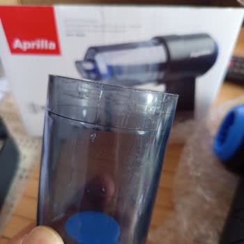 Yeni Alınan Süpürgenin Toz Haznesi Çatladı, Yedek Parça Yok