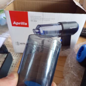 Yeni Alınan Süpürgenin Toz Haznesi Çatladı, Yedek Parça Yok