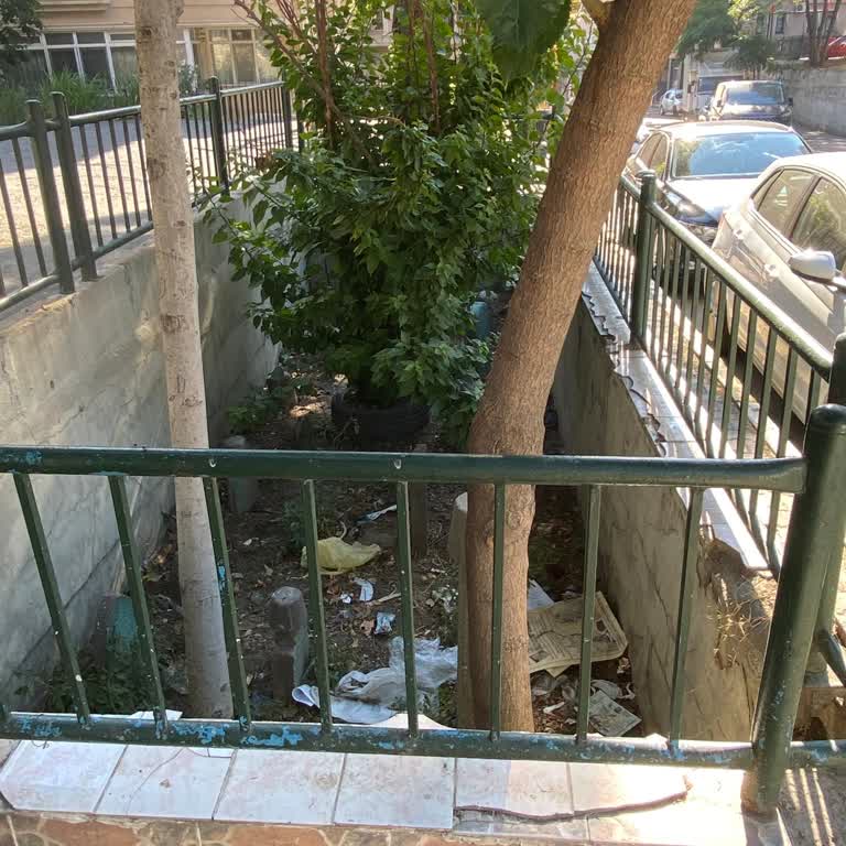 Eyüpsultan'da Azalan Temizlik Personeli Nedeniyle Artan Çevre Kirliliği