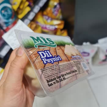 Şişik Süt Ürünü Satışı Ve Bilgisiz Çalışanlar Müşteri Mağduriyeti