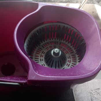 Parex Dönerli Mop Kovası Kırıldı Ve Sapı Eğildi