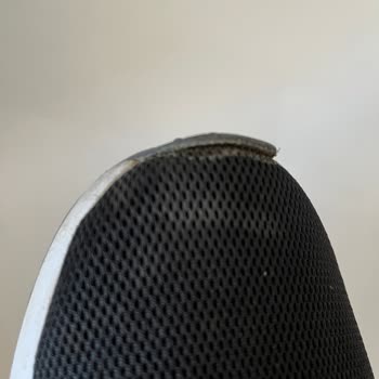 Garantiye Gönderilen Ayakkabıda Üretim Hatası Kabul Edilmedi