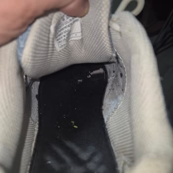 Skechers Ayakkabıda Dikiş Kopması Ve Garanti Reddi Nedeniyle Mağduriyet