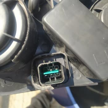 Aldığım Sol Far Bozuk Ve Far Ayar Motoru Yok