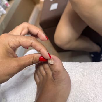 M'oje Beauty Clinic Kalıcı Oje Çıktı