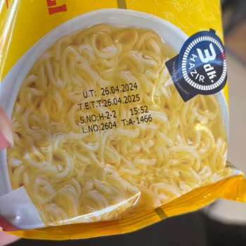 Noodle Paketinden Böcek Çıktı, Şikayetlere Cevap Yok