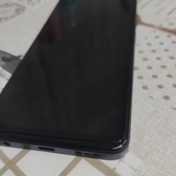 Oppo A60 Nuevo, solicito cambio por defecto de fábrica en pantalla