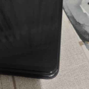 Oppo A60 Nuevo, solicito cambio por defecto de fábrica en pantalla