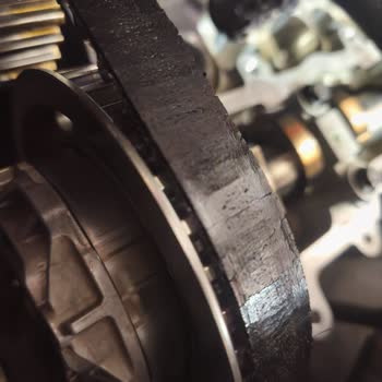 Garantisi Biten Araçta Tiriger Kayışı Ve Yağ Pompası Sorunu