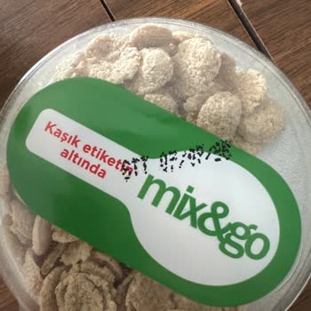 Activia Mix&GO Ürününün Kapak Ve İç Tarihleri Farklı