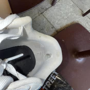 Kısa Sürede Yıpranan Puma Ayakkabı İçin İade Talebim Reddedildi