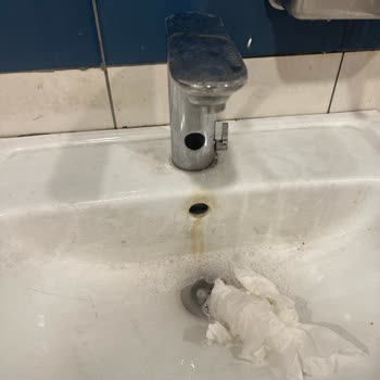 Otopark Tuvaletlerinde Süregelen Temizlik Sorunu