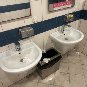 Otopark Tuvaletlerinde Süregelen Temizlik Sorunu