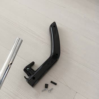 I Face Fragile Parts Issue on Flavel Vacuum Cleaner Despite Strong Motor