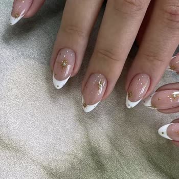 Style Manicure Salon Mağdur Etti