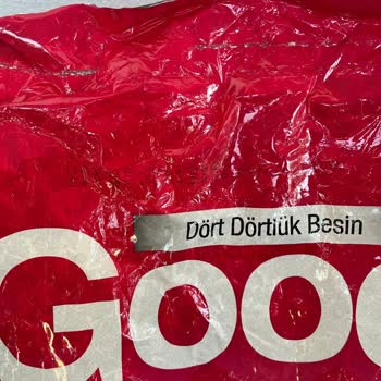 Aldığım Goody Kedi Mamasını Sokak Kedileri Bile Yemiyor