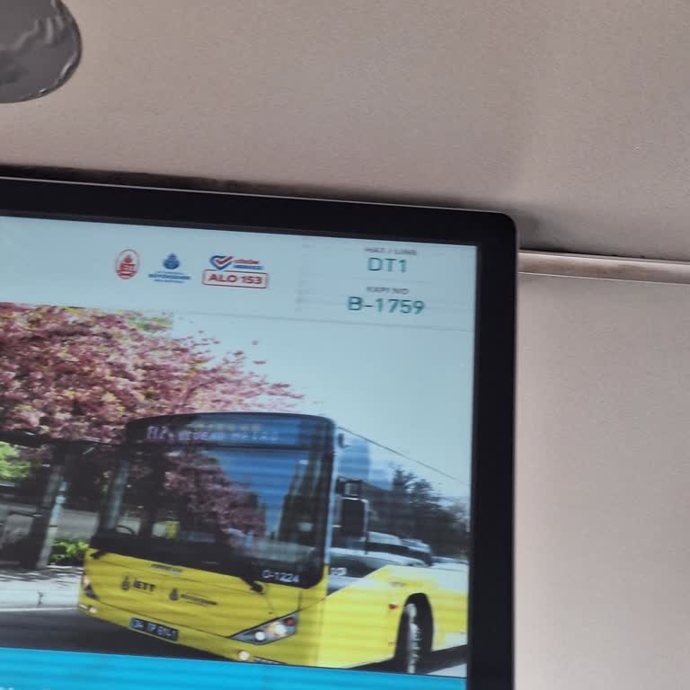 Sıcak Havalarda Çalışmayan Klima Ve İlgisiz Personel Sorunu