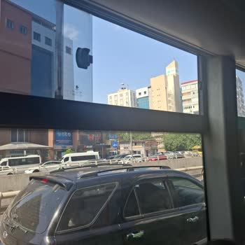 Klimalı Otobüs Beklerken Sıcaklarla Sınanıyoruz!