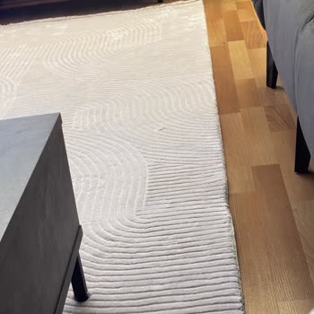 Evkur'dan Aldığım Defolu Halı Teslim Edilmiyor, Mağdur Edildim