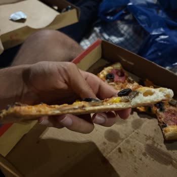 Yanlış Ve Soğuk Pizza Teslimatıyla Mağduriyet Yaşadım