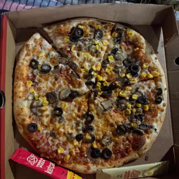 Yanlış Ve Soğuk Pizza Teslimatıyla Mağduriyet Yaşadım