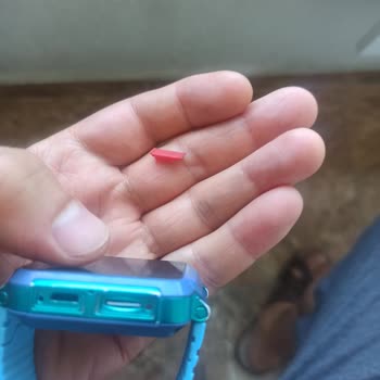 Saatimde Şarj Ve Sim Kart Kapağı Çürüdü, Yedek Parça Bulamıyorum