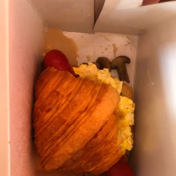 Siparişim Dökülmüş Ve Bozulmuş Halde Teslim Edildi, Çözüm Yetersiz Kaldı