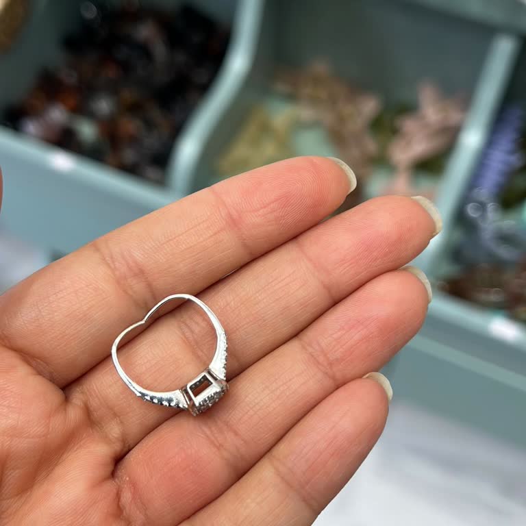 Pırlanta Yüzüğüm Kırıldı Mağaza Çözüm Sunmuyor