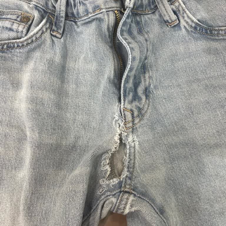 Aldığım Pantolonun Kumaşı Yırtıldı, İade Kabul Edilmedi