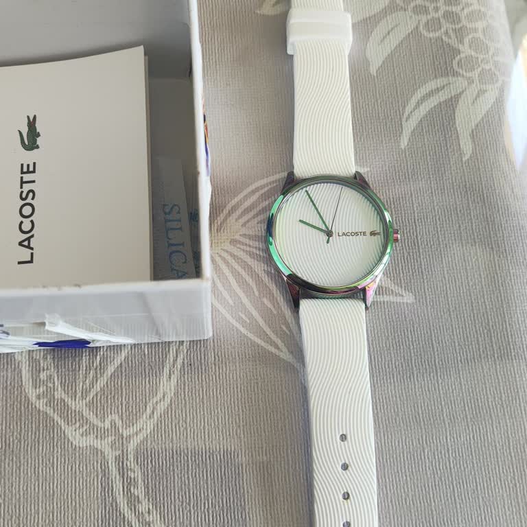 Lacoste Saat İki Kez Pil Sorunu Yaşadı Ve Servis Sonrası Çalışmadı