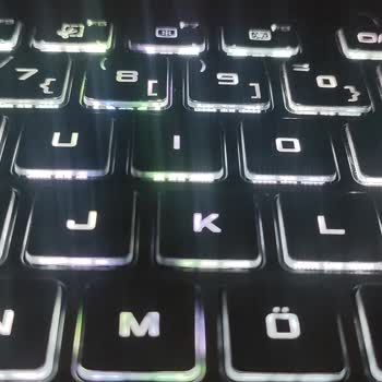 Asus Laptop Klavye Aydınlatma Sorunu Ve İade Mağduriyeti