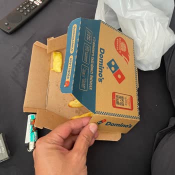 Dominos Patates Kızartmasında Büyük Kutuda Komik Derecede Az Ürün