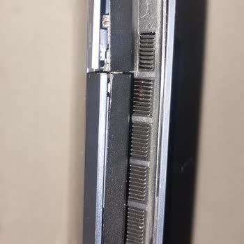 Servisten Hasarlı Ve Onarılmamış Laptop Geldi, Güvenim Sarsıldı