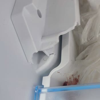 Bosch Buzdolabı ve Çamaşır Makinesiyle Yaşadığım Kırılma ve Arıza Mağduriyeti