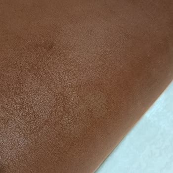 Koltuk Minderleri Farklı Renk Ve Lekeli Geldi, Sorun Çözülmüyor