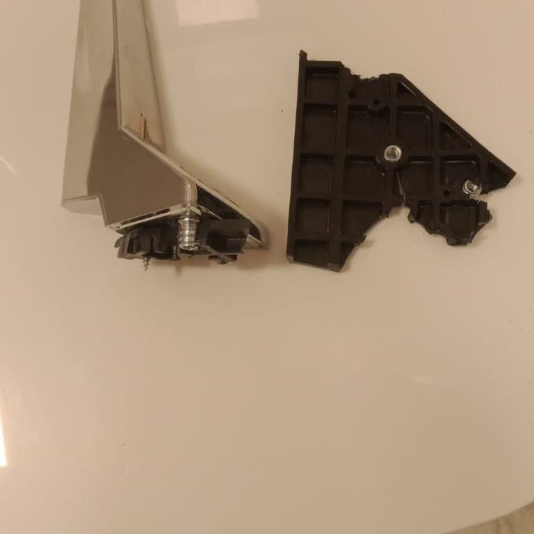 Mondi Home Yatak Ayağı Kırıldı, Servis Hizmeti Yetersiz Ve Gecikmeli