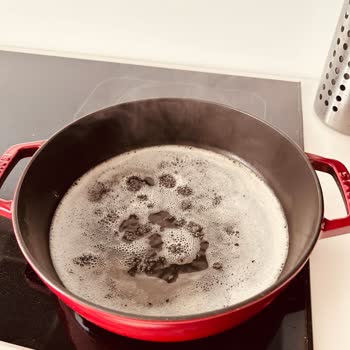 DemirDöküm Tencere Yapışma Sorunu Ve Yetersiz Müşteri Hizmeti