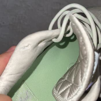 Defolu Ayakkabıyı İade Almadılar!