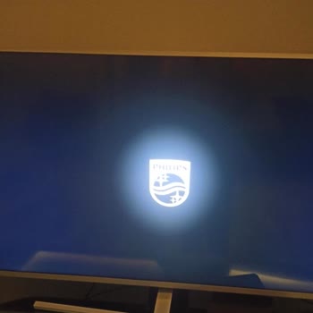 Philips Smart TV Açılmıyor Sadece Logo Ekranda Kalıyor