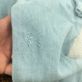 Yeni Alınan Pantolon Bir Kez Giyilince Delindi Mağaza İlgisiz Kaldı