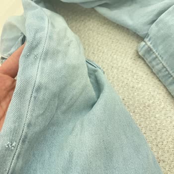 Yeni Alınan Pantolon Bir Kez Giyilince Delindi Mağaza İlgisiz Kaldı